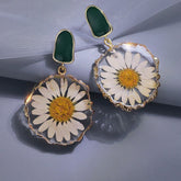 Small Daisy Dried Flower Earrings