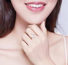 925 Sterling Silver Pearl Dolphin Tail Finger Rings