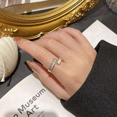 Advanced Zircon Shell Cross Golden Finger Rings