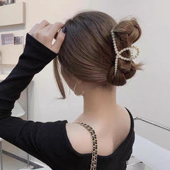 Large Pearl Hair Clip