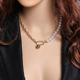 Pearl Lock Metal Stitching Necklace