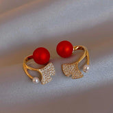 Pearl Hanging Earrings