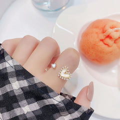 Pearl Heart Golden Open Finger Rings
