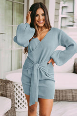 Long-Sleeved V-Neck Tie Solid Color Dress