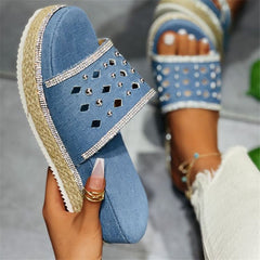 Platform Solid Color Slippers