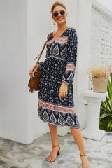 Paisley V Neck Long-sleeved Dress