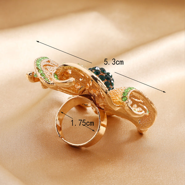 Openwork Flower Ring