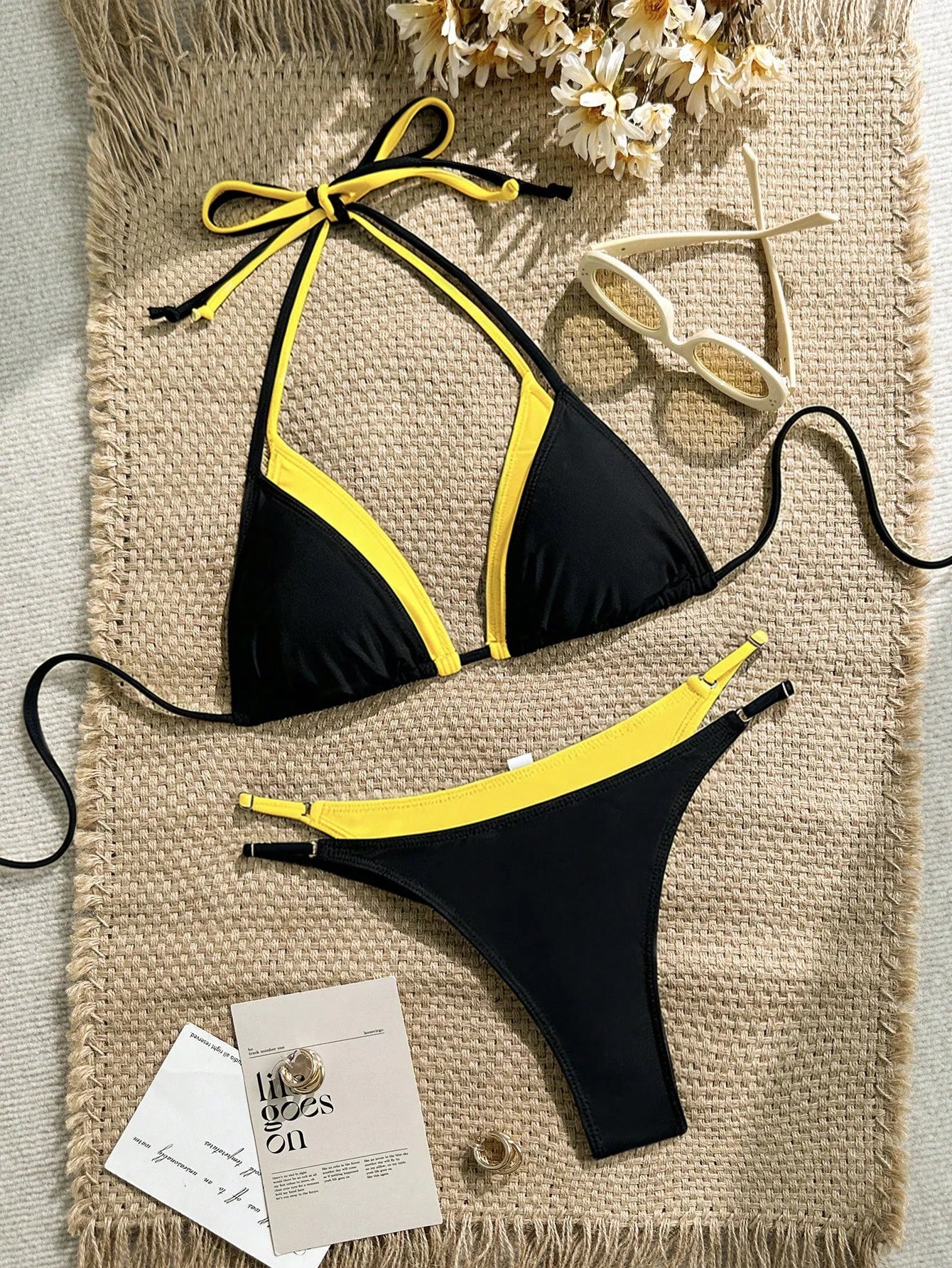 2 Piece Contrast Color Bikinis Set