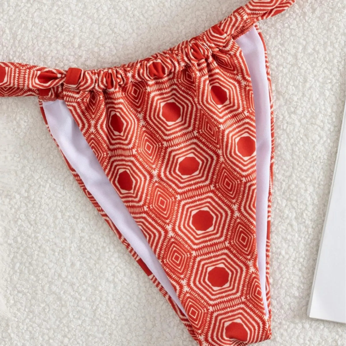 2 Piece Geometric Print Bikini Swimwears Pattern Halter Neck Triangle Bikini with Front Gold Ring High Cut Swimsuits
