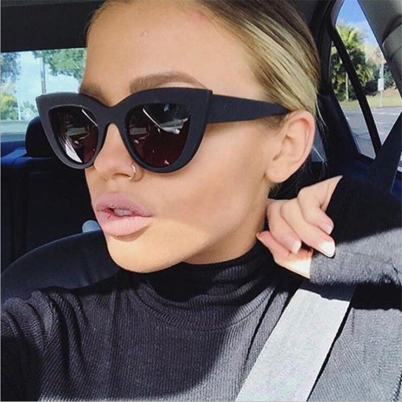 Cat Eye Women Sunglasses Vintage Shaped Sun Glasses