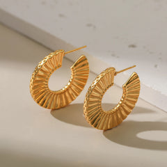 Metal Scalloped Earrings