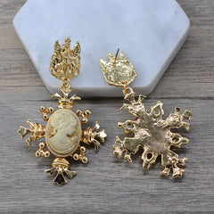 Flaxmaker Vintage Court Baroque Stud Earrings