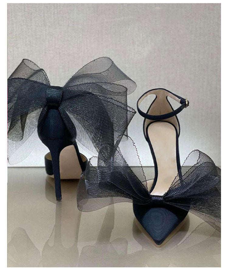 Heels with Asymmetrical Bows