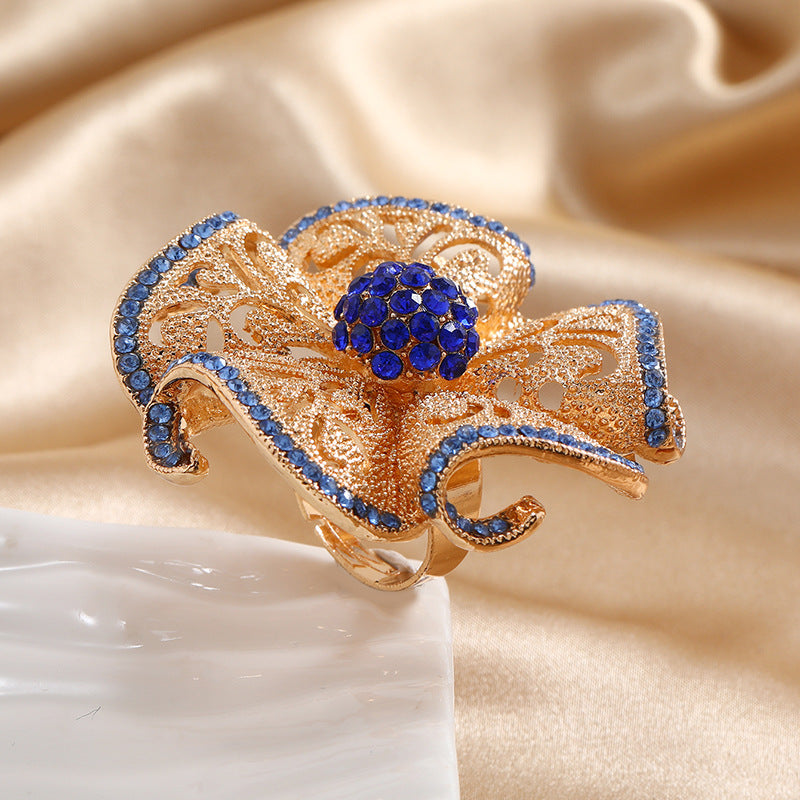 Openwork Flower Ring