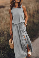 Giselle – Locker geschnittenes Maxikleid mit Schlitz 