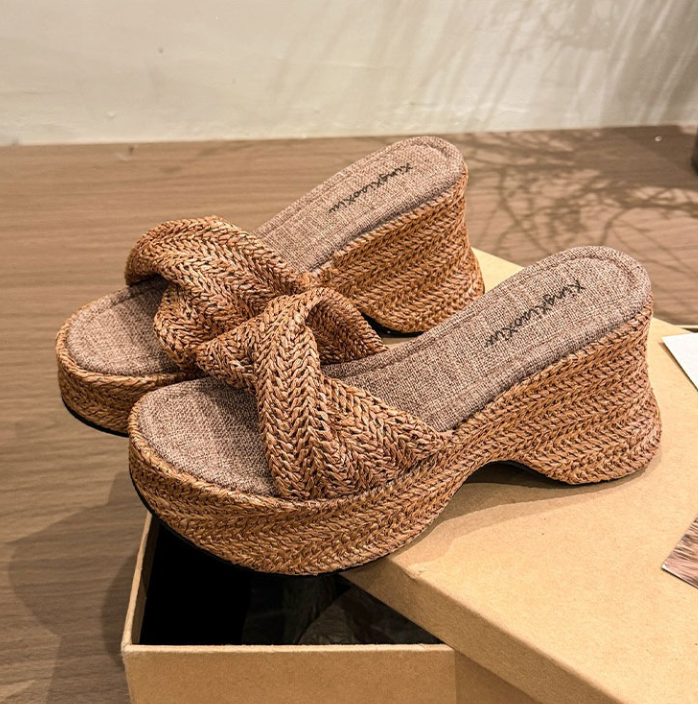 Original Handmade Green Tassel Comfy Breathable Beach Slide Sandals