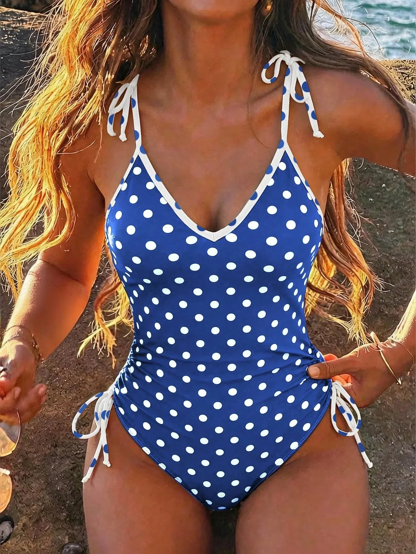 Vintage Polka Dot One Piece Suits Bathing Suit V Neck Self Tie Shoulder Strap Side Gathered High Leg Bikinis Swimwear