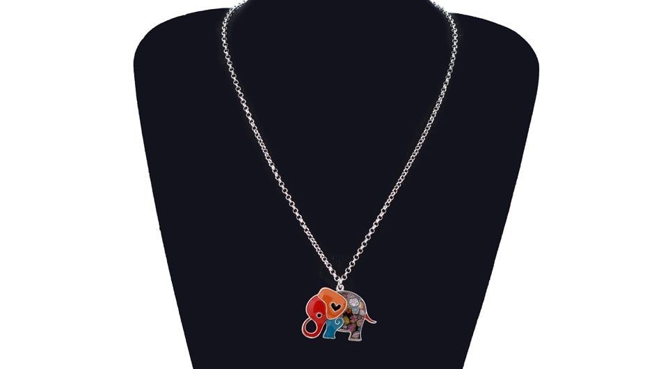 Acrylic An Elephant Cartoon Pattern Necklace