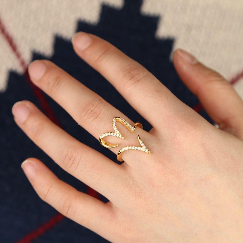 Big Heart Golden Color Finger Rings