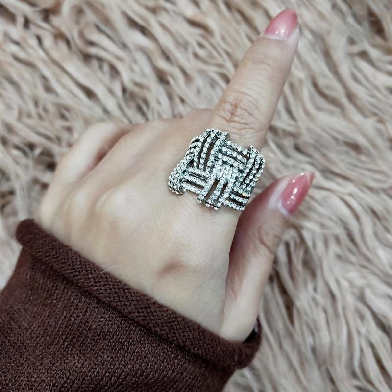 Big Hollow Weave Shaped Finger Rings