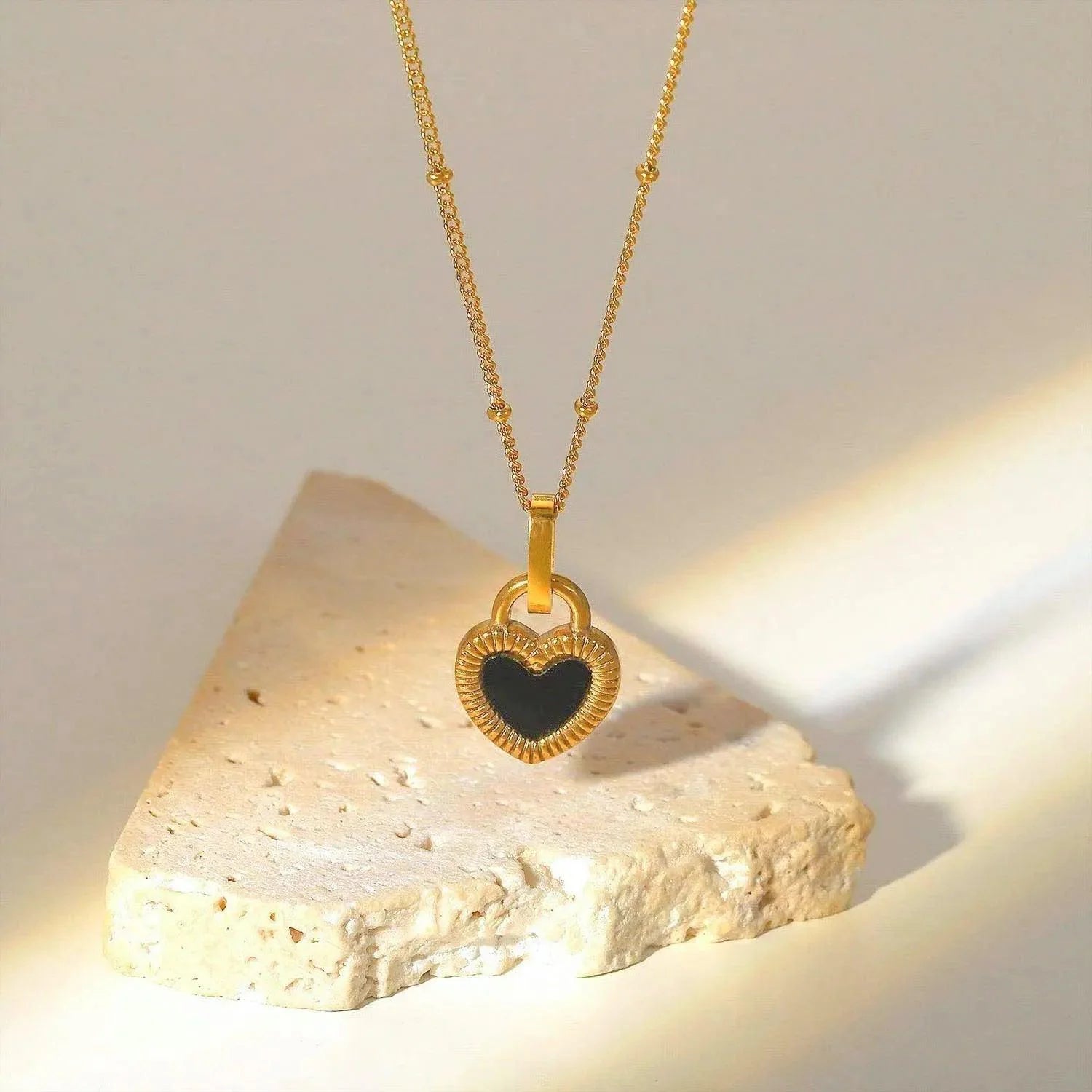 Black Double-Sided Heart Pendant Necklace