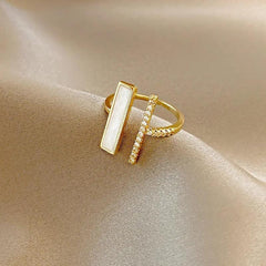 Classic Double Shell Open Finger Rings