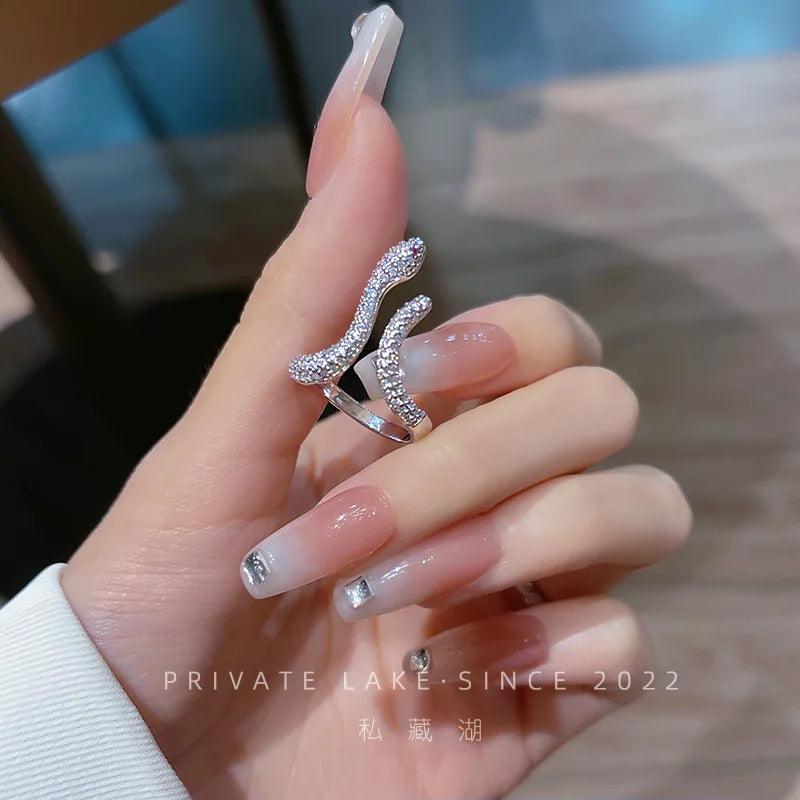 Cool Snake Shape Finger Rings