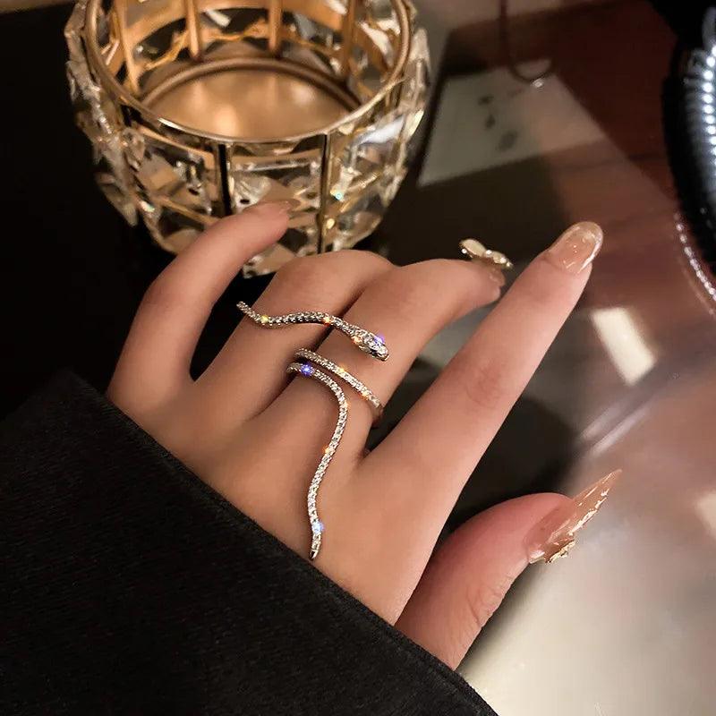 Cool Snake Shape Finger Rings