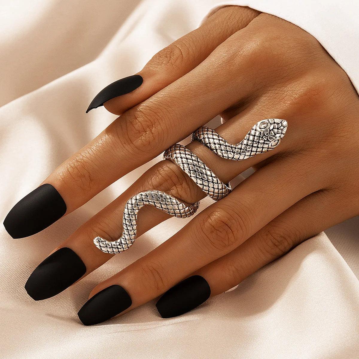 Cool Snake Shape Finger Rings