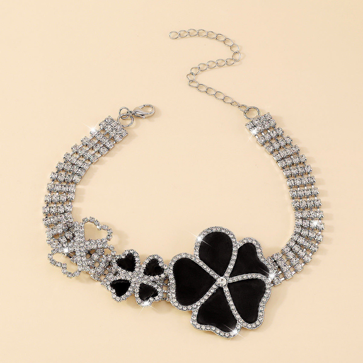 Geometric Flower Diamond Necklace Flaxmaker