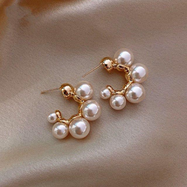 Earrings Rounded Pearl