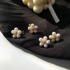 Earrings Faux Pearl Flower