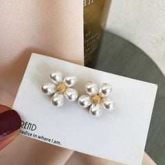 Earrings Faux Pearl Flower