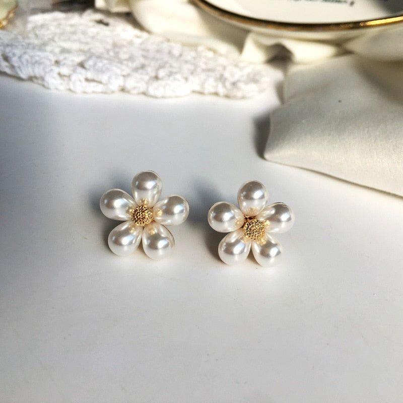 Earrings Faux Pearl Flower