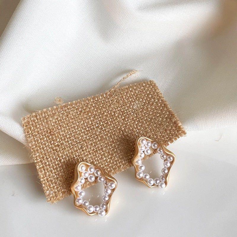 Earrings Geometric Small Pearls Pattern