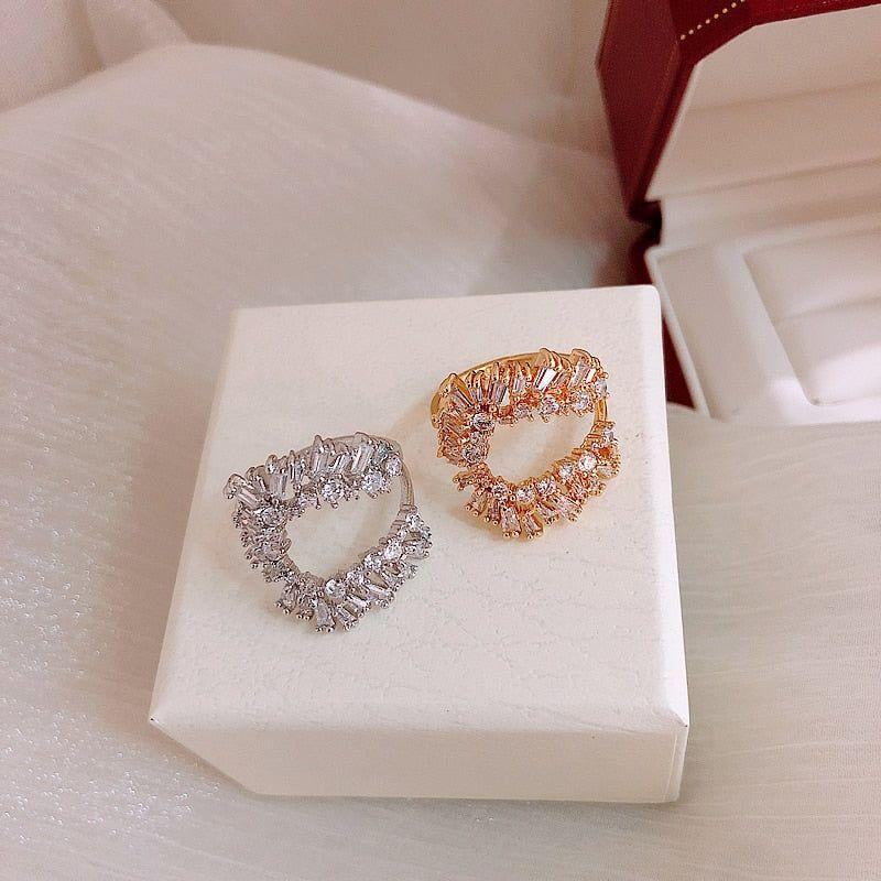 Exaggerated Crystal Open Finger Rings