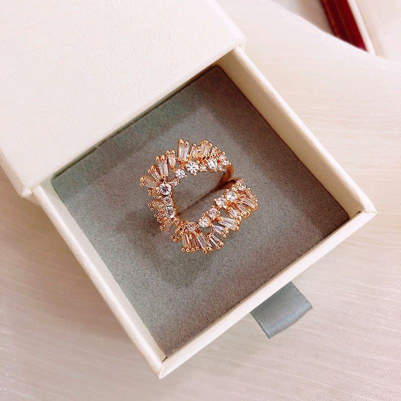 Exaggerated Crystal Open Finger Rings