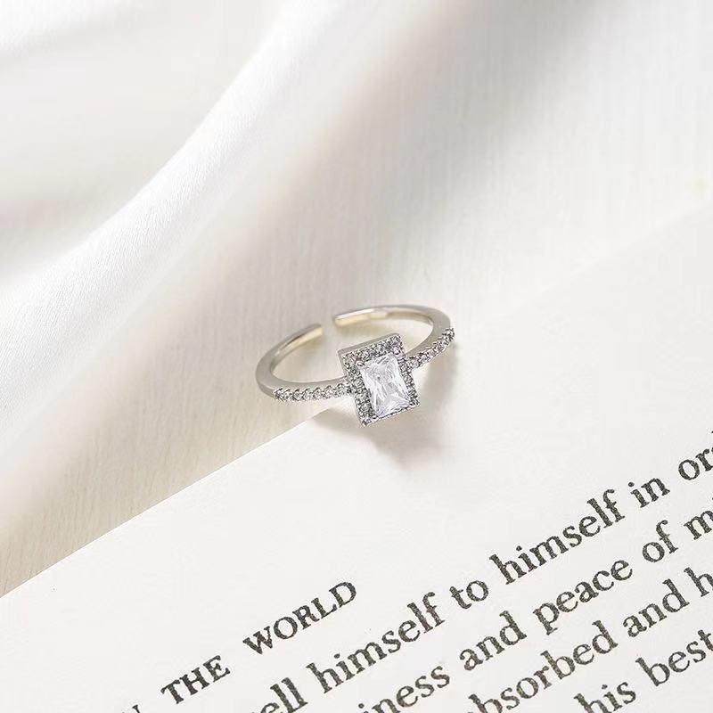 Exquisite Simple Square Zircon Open Finger Rings