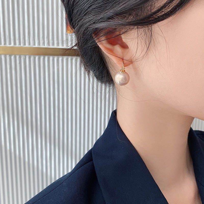 Simple Big Pearl Ball Earrings