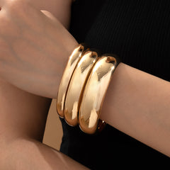 Closed Ring Bracelet