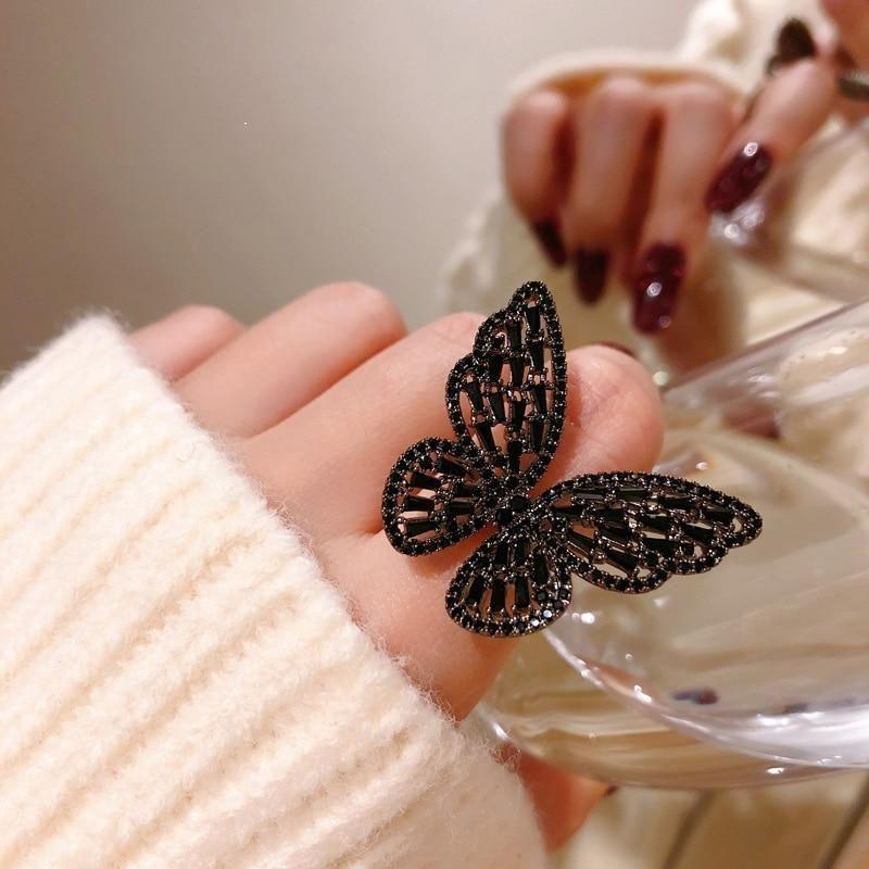 Finger Rings Mysterious Black Crystal Butterfly