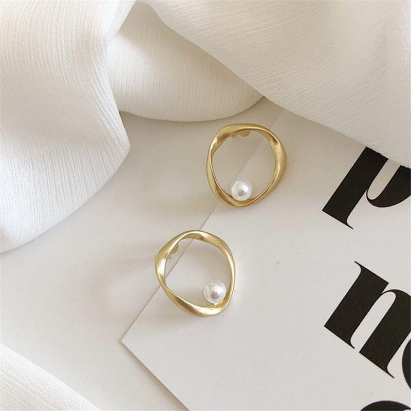 Geometric Small Mini Pearl Earrings