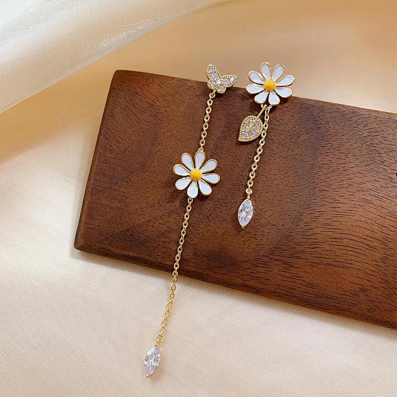 Glass White Daisy Flower Drop Earrings