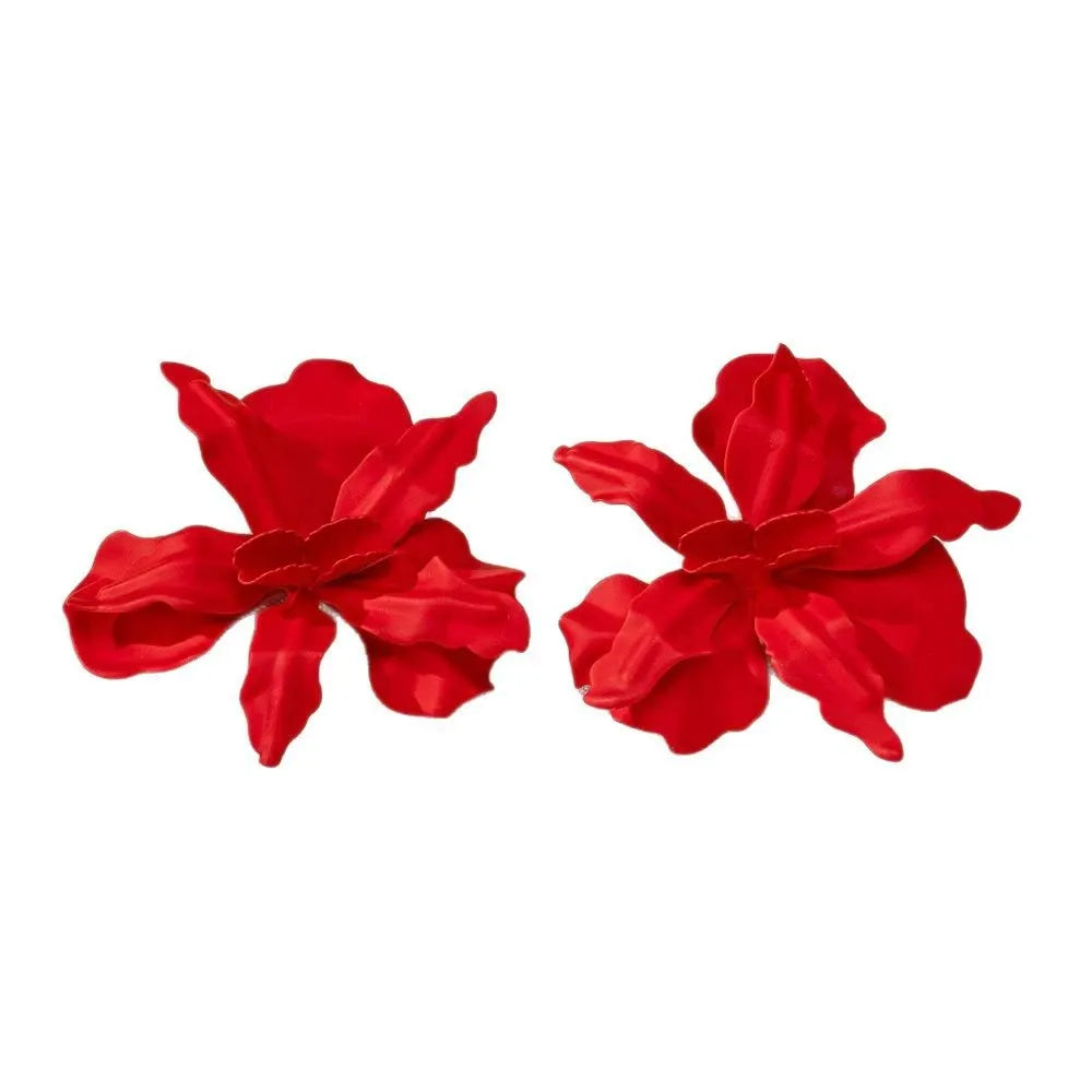 Lrregular Three-Dimensional Flower Design Earrings