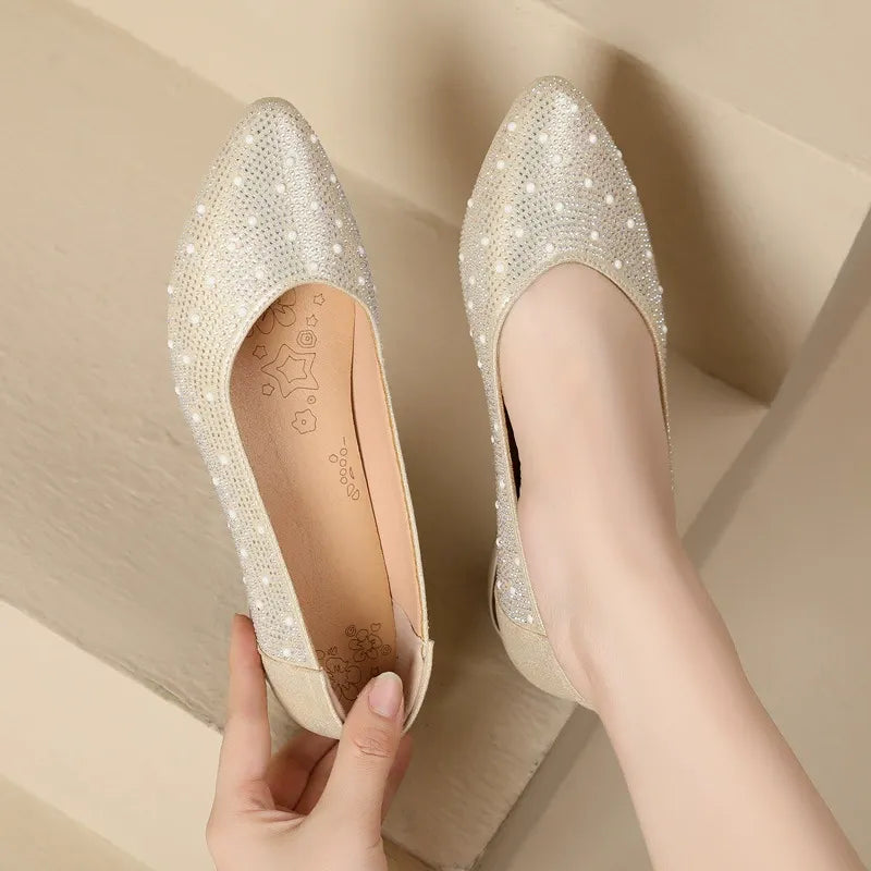 Diamond-studded  matte round-toe flat shoes