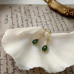 Long Earrings Green Crystal Pattern