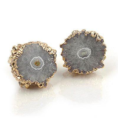 Natural Stone Lovely Flower Shape Earring