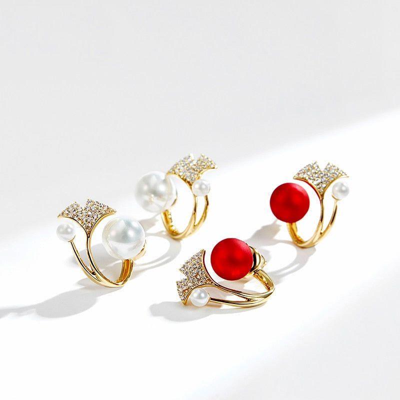 Pearl Hanging Earrings