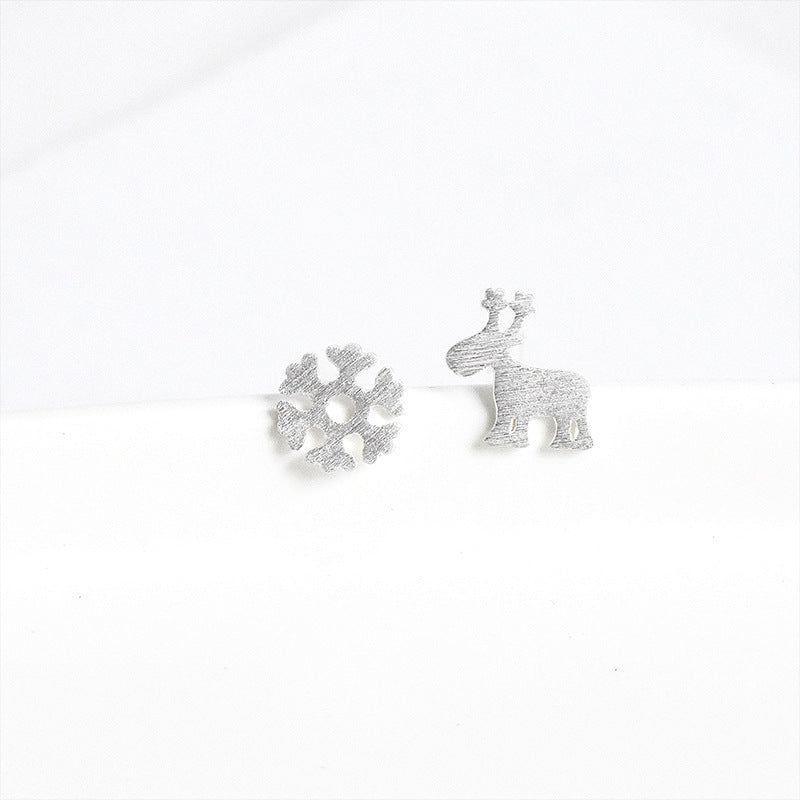 Snowflake Elk 925 Sterling Silver Mini Cute Earrings