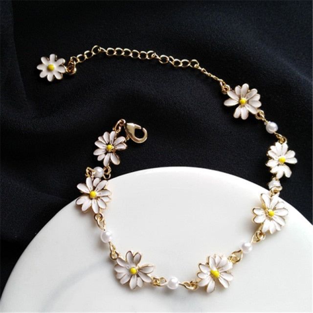 Sweet White Flowers Bracelets Necklaces Rings Earrings Set